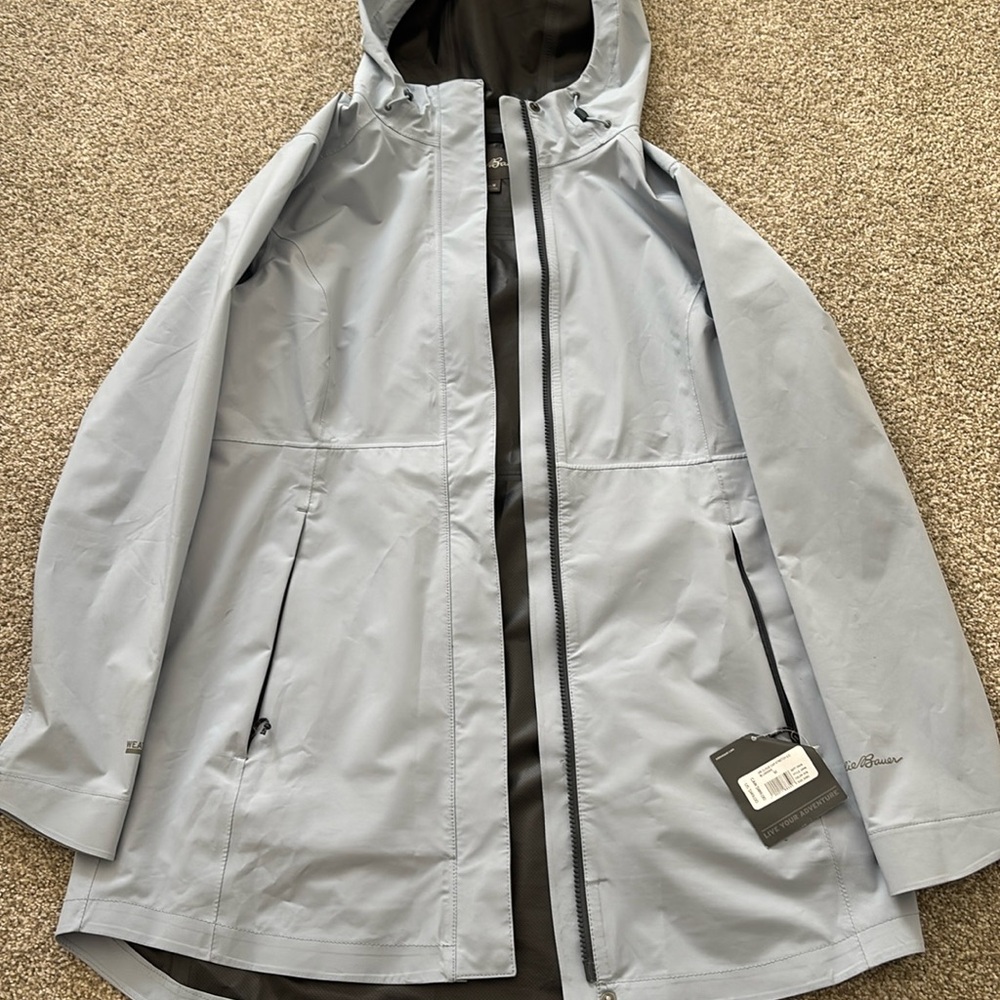 Women's Eddie Bauer Cloud Cap Stretch Rain Coat